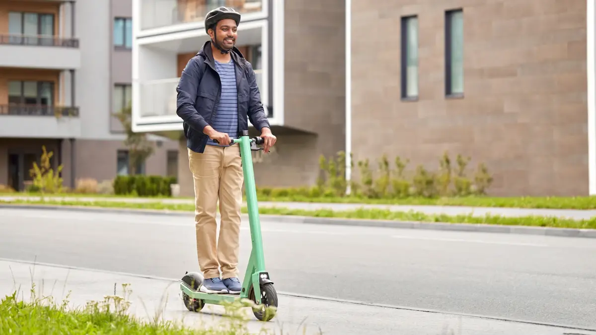 Como Andar De Patinete Elétrico